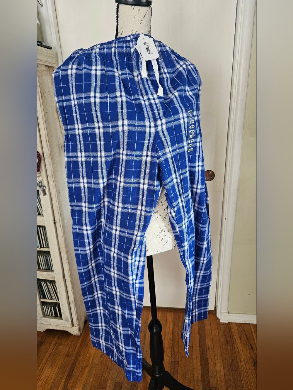 NWT Unisex Blue Plaid Flannel Lounge Pants. Santa Margarita Catholic High School